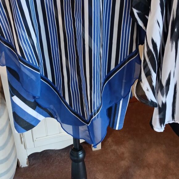 Avenue TWO Top Bundle Size 14-16.  Poncho. Layered. Career. - Picture 9 of 14